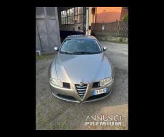 Alfa Romeo GT 1.8 16V TS Distinctive - 1