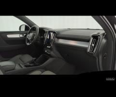 VOLVO XC40 2.0 b3 Core auto - 15