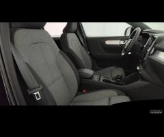 VOLVO XC40 2.0 b3 Core auto - 16