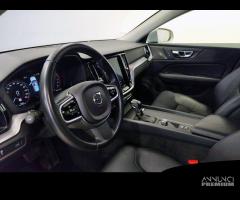 VOLVO V60 Cross Country D4 AWD Pro - 6