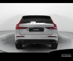 VOLVO V60 Cross Country D4 AWD Pro - 19