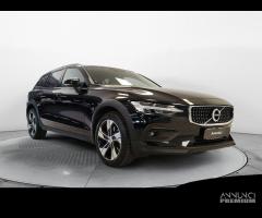 VOLVO V60 Cross Country B4 (d) AWD Business Pro - 16