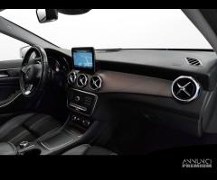 MERCEDES-BENZ GLA 200 d Sport - 10