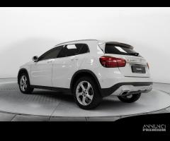 MERCEDES-BENZ GLA 200 d Sport - 18