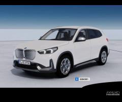 BMW iX1 eDrive20 Special Edition - 1