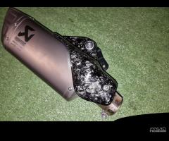 Terminale akrapovic MT10 - 2