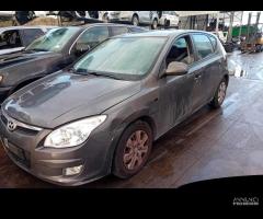 RICAMBI USATI AUTO HYUNDAI i30 Serie Benzina 1396