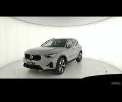 VOLVO XC40 2.0 b3 Core auto - 1