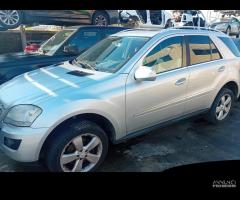 RICAMBI USATI AUTO MERCEDES ML W164 3Â° Serie Dies