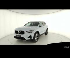 VOLVO XC40 2.0 b3 Core auto - 1