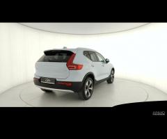 VOLVO XC40 2.0 b3 Core auto - 3