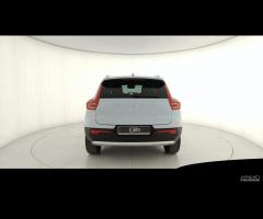 VOLVO XC40 2.0 b3 Core auto - 4