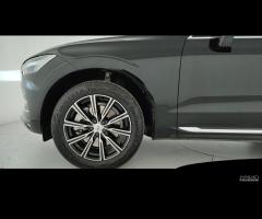 VOLVO XC60 2.0 b4 Inscription awd auto my20 - 11