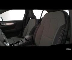 VOLVO XC40 2.0 b3 Core auto - 9