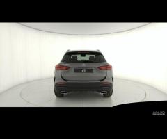 MERCEDES-BENZ GLA 200 d automatic - 4