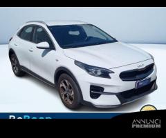 KIA Xceed 1.0 T-GDI BUSINESS 120CV - 4