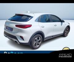 KIA Xceed 1.0 T-GDI BUSINESS 120CV - 6