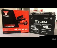 Batteria Yuasa YTX12-BS