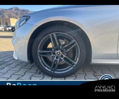 Mercedes-Benz Classe E E 220 D PREMIUM 4MATIC... - 12