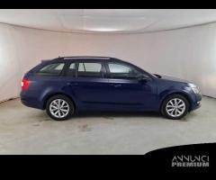 SKODA OCTAVIA WAGON 1.6 TDI CR Ambition - 4