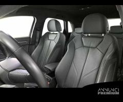 AUDI Q3 35 TDI quattro S tronic Business