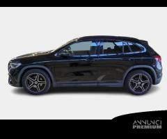 MERCEDES-BENZ GLA 200 d Automatic Premium - 2