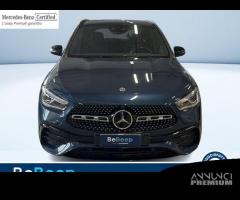 Mercedes-Benz GLA 200 D PREMIUM AUTO