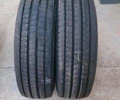 Coppia di pneumatici usati 265 70 19.5 michelin