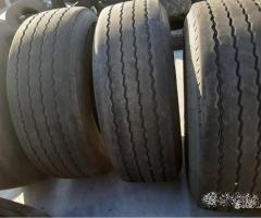 4 gomme usate 385 65 22.5 pirelli