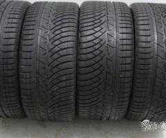 4 gomme usate invernali 235 55 17 Michelin pilot