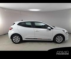 RENAULT CLIO 1.5 DCI BLUE 63KW ZEN 5 PORTE BERLINA