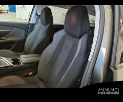 PEUGEOT 5008 BlueHDi 130 Business S/S - 5