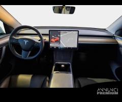 TESLA MODEL Y 75 kWh Dual Motor Long Range 4WD aut - 3