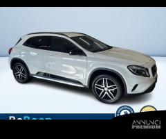 Mercedes-Benz GLA 200 D SPORT AUTO