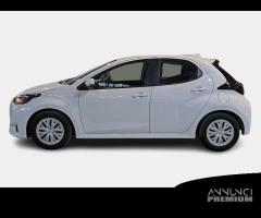 TOYOTA YARIS Hybrid Business MY21 5 PORTE - 2