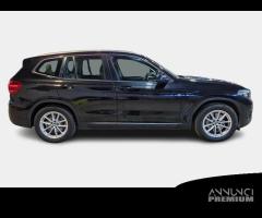 BMW X3 xDrive 30e Business Advantage Autom. - 1