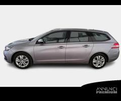 PEUGEOT 308 WAGON Active Business BlueHDi 130 EAT8 - 2