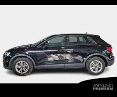 AUDI Q3 35 TDI S tronic Business - 2