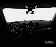 MINI ONE D COUNTRYMAN Business - 3