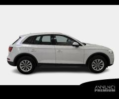 AUDI Q5 40 TDI Business quattro S tronic - 1