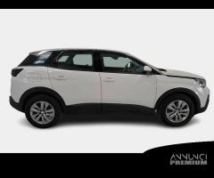 PEUGEOT 3008 BlueHDI 130 EAT8 S/S Business - 1