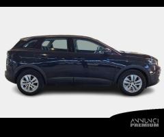 PEUGEOT 3008 BlueHDI 130 EAT8 S/S Business