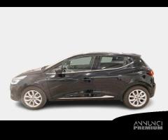 RENAULT CLIO 1.2 TCE Energy Intens EDC 5 PORTE