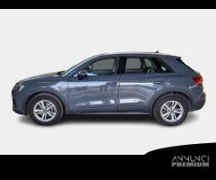 AUDI Q3 35 TDI S tronic Business