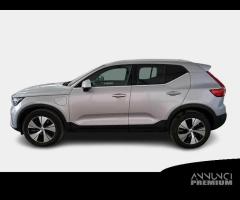 VOLVO XC40 T4 Recharge Plug-in auto Core - 2