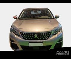 PEUGEOT 3008 BlueHDI 130 EAT8 S/S Business - 3