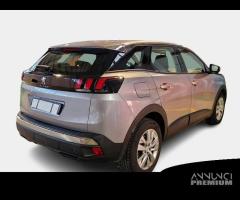 PEUGEOT 3008 BlueHDI 130 EAT8 S/S Business - 5