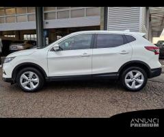 NISSAN QASHQAI 1.5 dCi 110 Business - 1