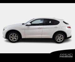 ALFA ROMEO STELVIO 2.2 Turbo Diesel 160CV AT8 RWD