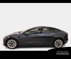 TESLA MODEL 3 75 kWh Long Range Dual Motor AWD 4 P